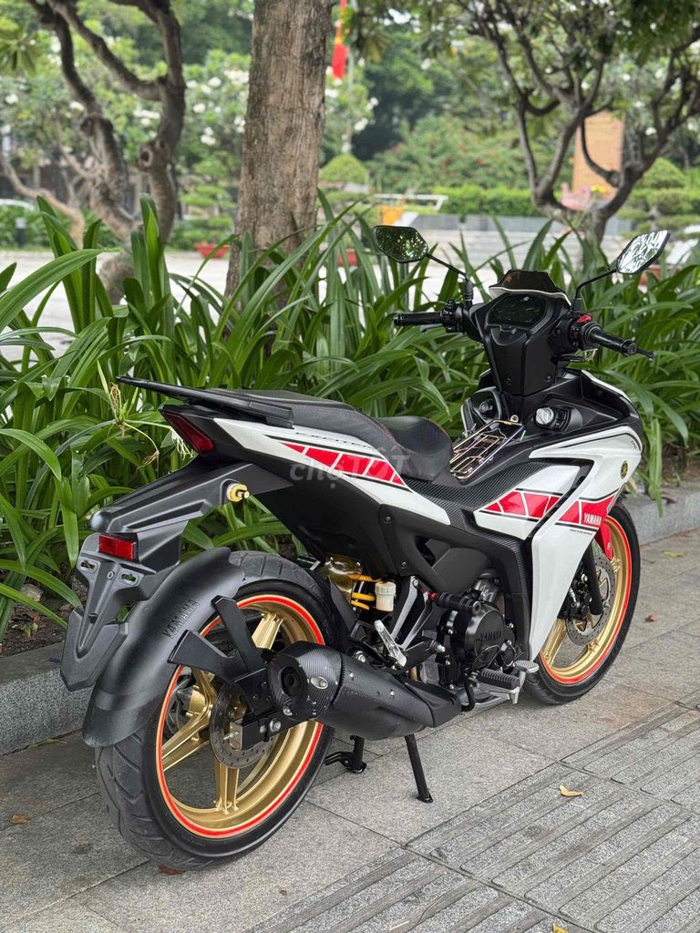 Exciter 155 VVA 2022 бело-красно-черный 12 000 бстп