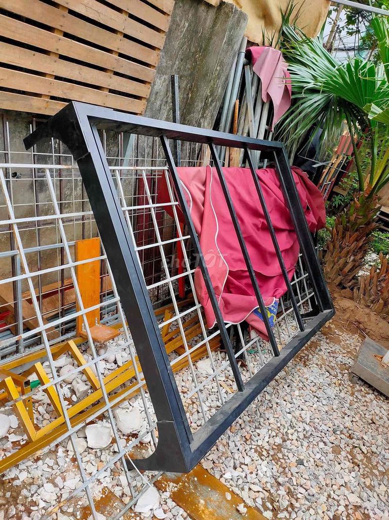 giường sắt kèm đệm. Mua bán Giường, chăn ga gối nệm tại Quận Kiến An Hải Phòng được đăng bởi oanh hình 1