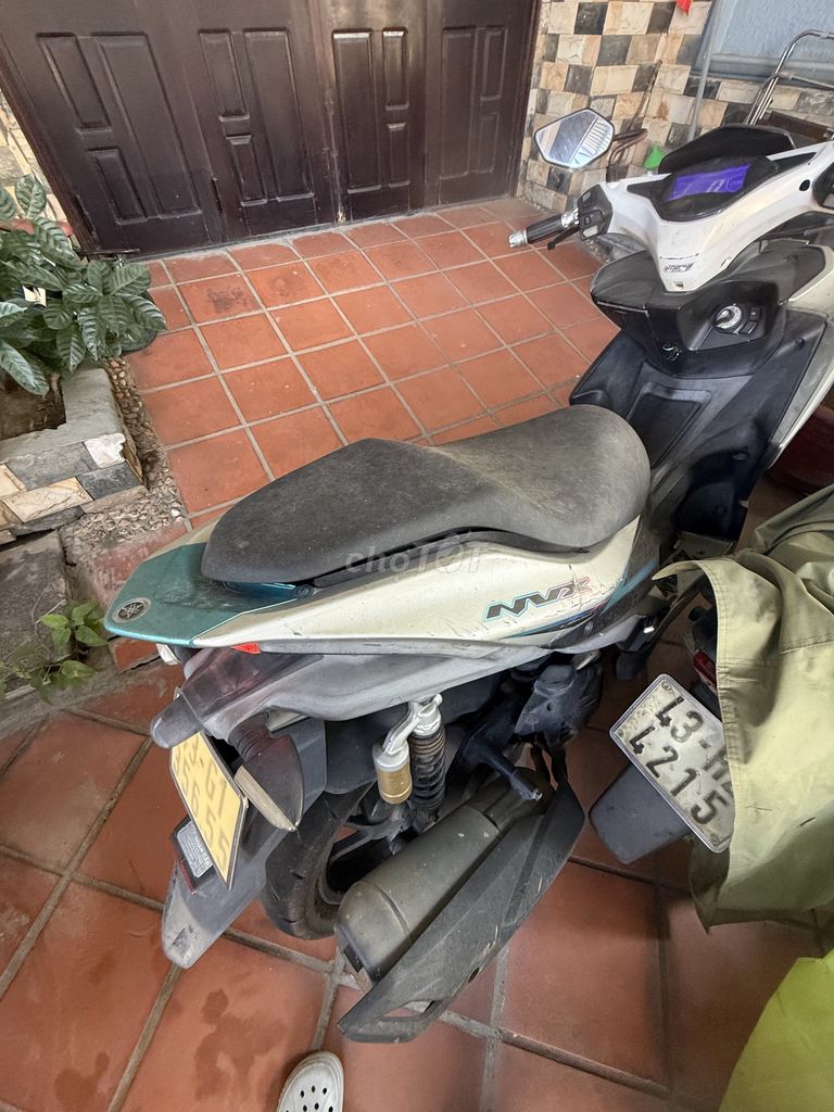 Yamaha NVX 2018 Белый черный