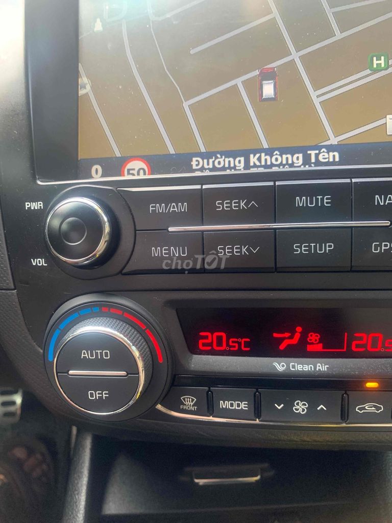 Kia Cerato 2.0 AT phiên bản cao cấp nhất Premium. Mua bán Ô tô tại Thành phố Biên Hòa Đồng Nai được đăng bởi CH xe máy Trần Na Na hình 8