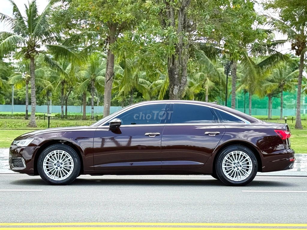 Audi A6 2.0 45TFSi Sedan Design. Mua bán Ô tô tại Thành phố Thủ Đức Tp Hồ Chí Minh được đăng bởi Thành hình 3