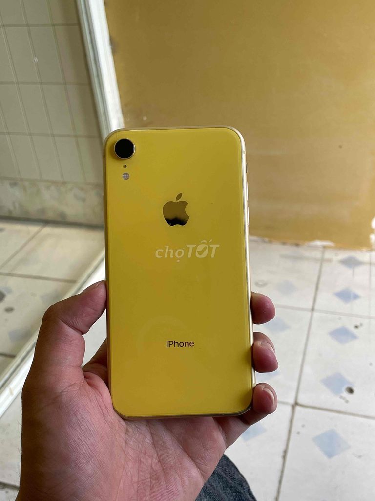 Apple iPhone XR 64GB Vàng. Mua bán Điện thoại tại Thành phố Nha Trang Khánh Hòa được đăng bởi Phạm Minh Toàn hình 1