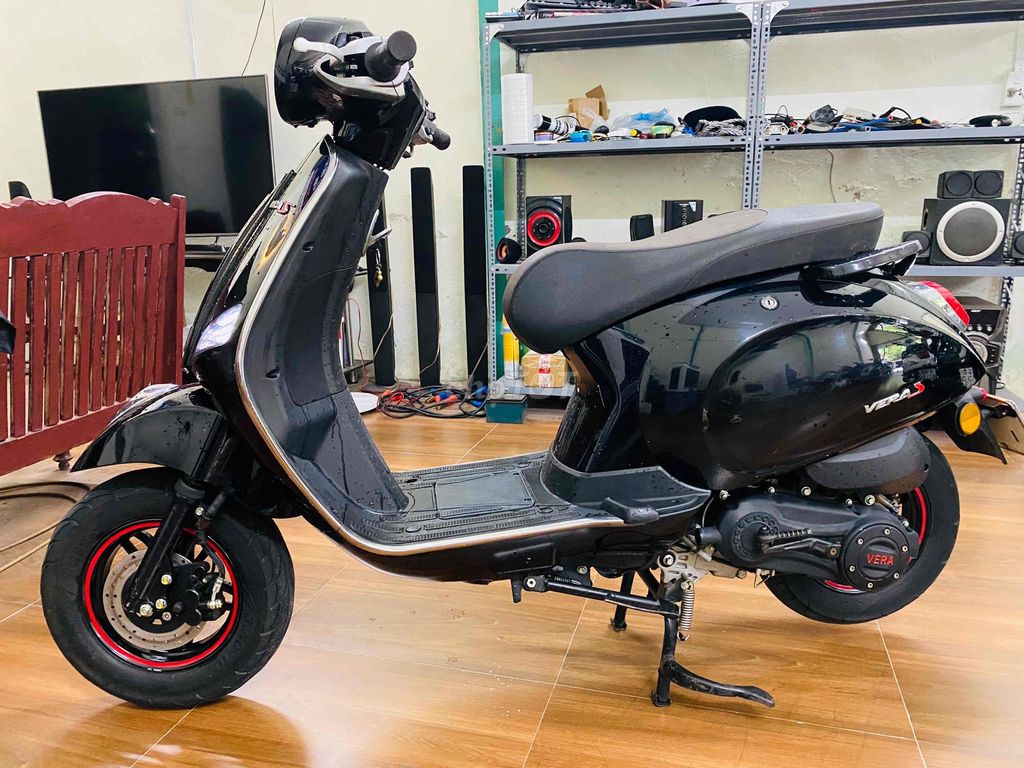 Vespa Vera S50cc chính chủ đk 2023 ko cần bằng lái. Mua bán Xe máy tại Thành phố Nam Định Nam Định được đăng bởi Trung Đồ Cũ hình 6
