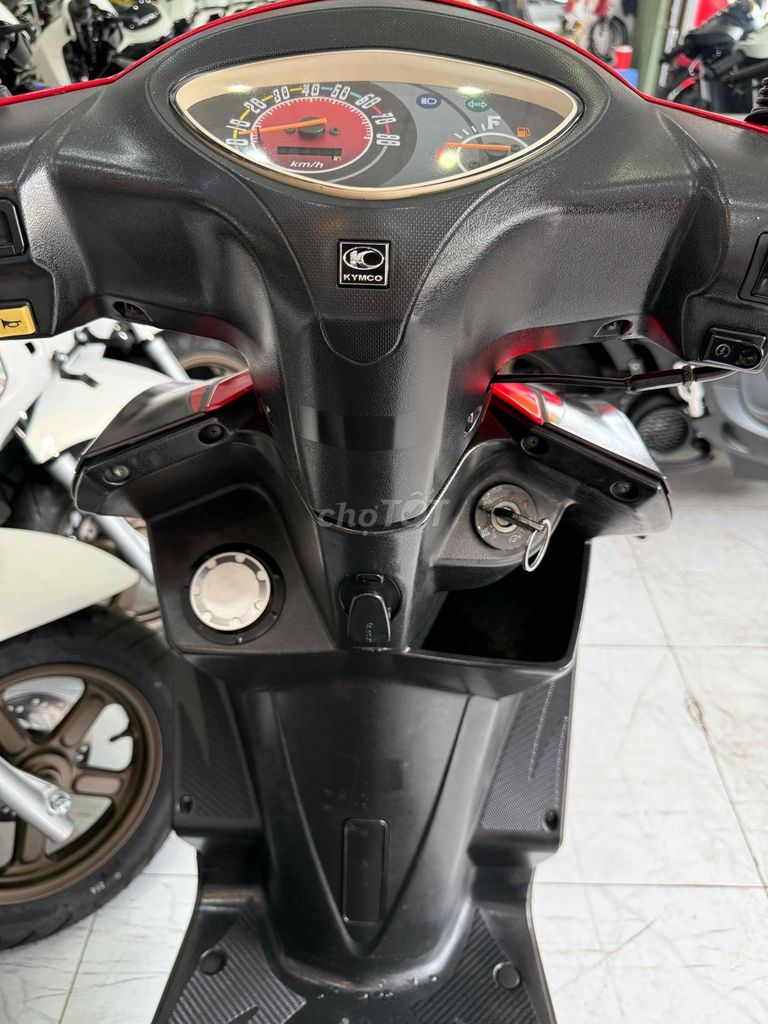 Kymco Candy 50cc ĐK 2023. XE ZIN - Đen Đỏ. Mua bán Xe máy tại Thành phố Rạch Giá Kiên Giang được đăng bởi XE MÁY CŨ TÂN 128 hình 8