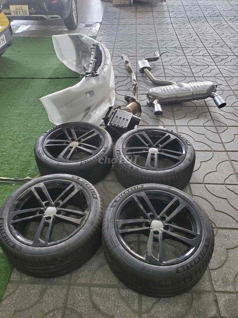 Audi TT 2017  - 22000miles . màu trắng dán kem. Mua bán Ô tô tại Thành phố Thủ Đức Tp Hồ Chí Minh được đăng bởi an nhiên hình 7