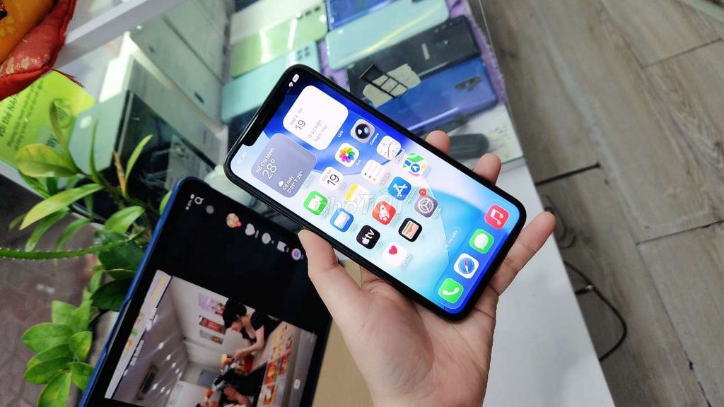 Apple iPhone 11 Pro Max 64GB . Mua bán Điện thoại tại Quận Ninh Kiều Cần Thơ được đăng bởi Huỳnh Ghi hình 1