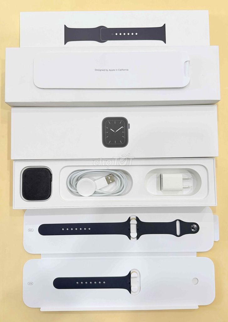 Apple Watch Series 5 44mm Đen LTE Mới 100%. Mua bán Thiết bị đeo thông minh tại Quận Bình Thạnh Tp Hồ Chí Minh được đăng bởi Đức Phong hình 1