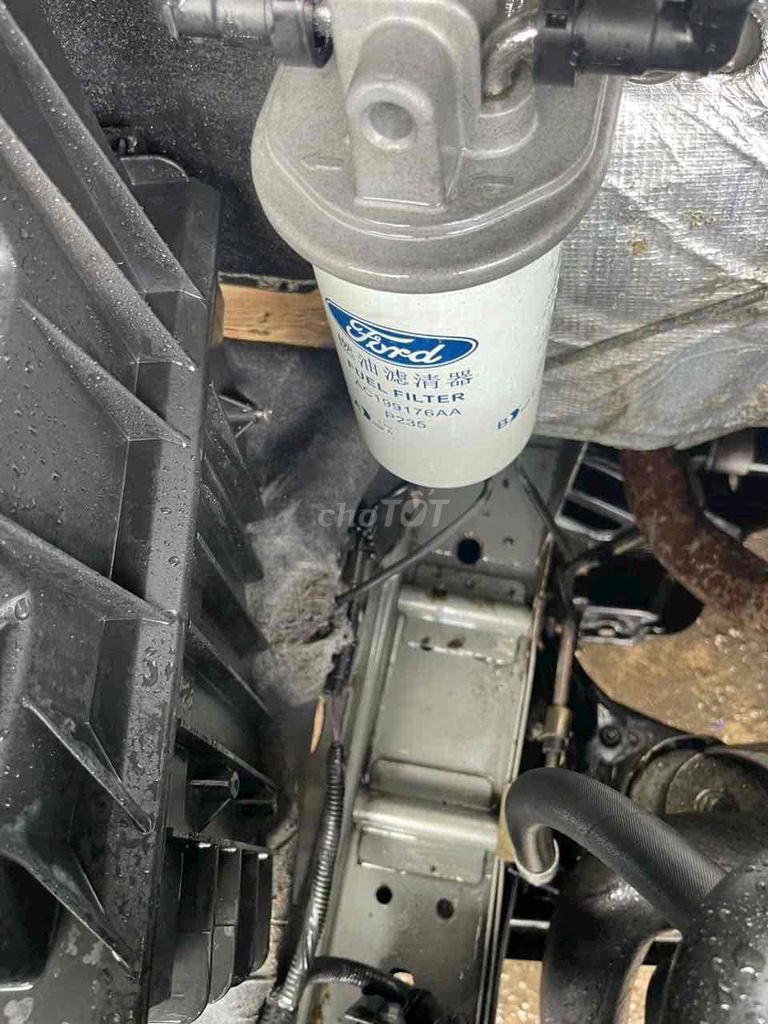 Ford Transit 2018 16 Chỗ 2.4 Diesel   - 180000 km. Mua bán Ô tô tại Thành phố Vị Thanh Hậu Giang được đăng bởi truyen hình 5