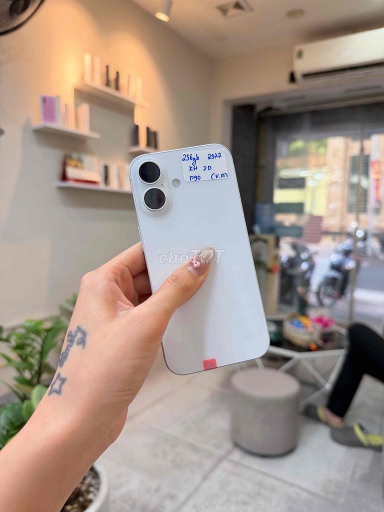 16 thường 256gb Khay Sim Zin Full. Mua bán Điện thoại tại Quận Thanh Xuân Hà Nội được đăng bởi T Mobile  hình 1