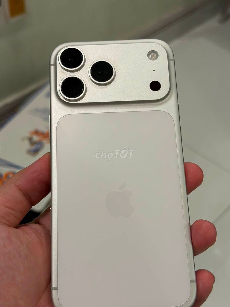 Apple iPhone 17 Pro Max 512GB Trắng 99% BH 3/2027. Mua bán Điện thoại tại Quận 1 Tp Hồ Chí Minh được đăng bởi Hội Đồ Điện Tử hình 1
