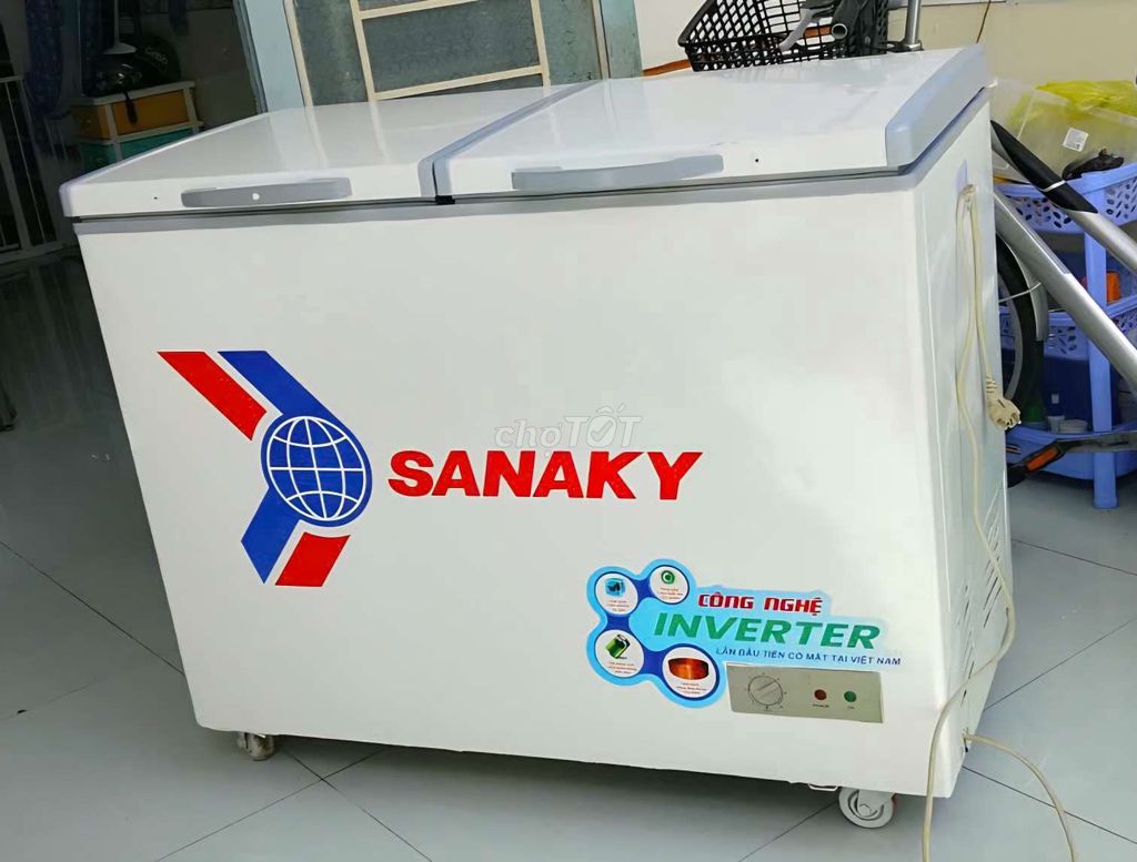CẦN THANH LÍ TỦ ĐÔNG SANAKY 2 NGĂN. Mua bán Tủ lạnh tại Quận 7 Tp Hồ Chí Minh được đăng bởi Ngân Nguyễn hình 1
