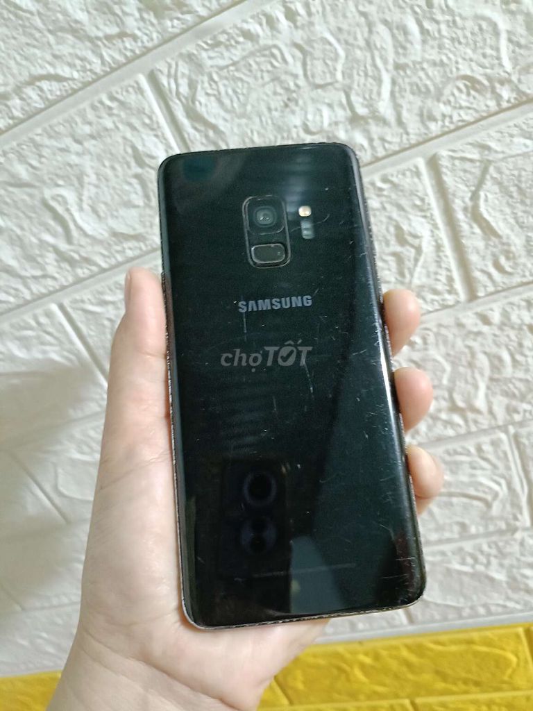 Samsung Galaxy S9 zin full bản mỹ 54g. Mua bán Điện thoại tại Thành phố Buôn Ma Thuột Đắk Lắk được đăng bởi Cẩm Nhung hình 1