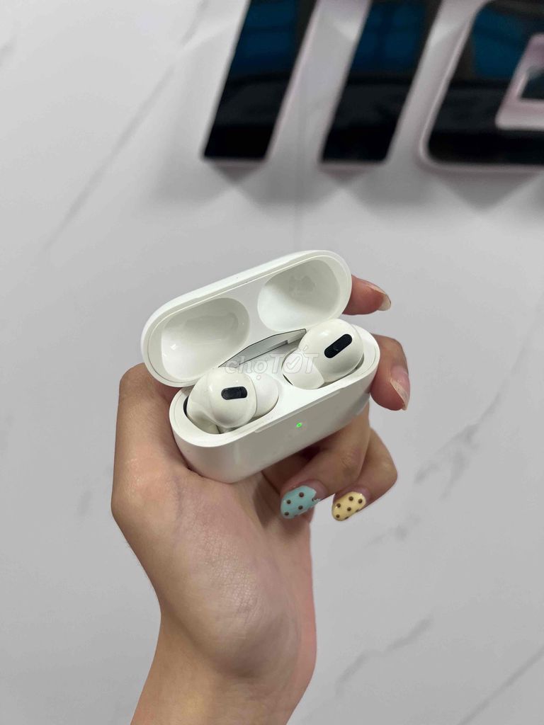 Tai nghe không dây Apple AirPods Pro 1 Trắng 99%. Mua bán Tivi, Âm thanh tại Quận 10 Tp Hồ Chí Minh được đăng bởi Minh Nguyệt hình 1