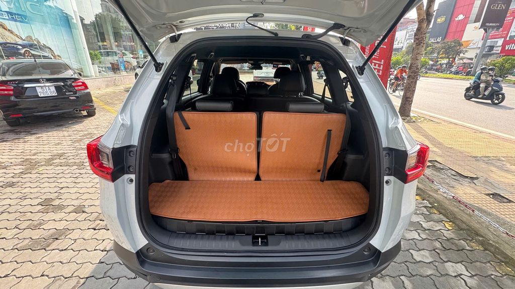 Honda BR-V 2024 L - 20000 km, FULL PHỤ KIỆN. Mua bán Ô tô tại Quận Tân Bình Tp Hồ Chí Minh được đăng bởi Nguyễn Ngọc Thùy Trang hình 4