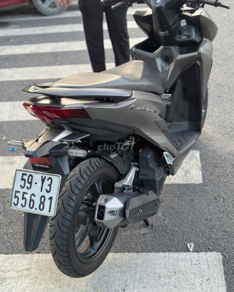 Honda Vario 150 2021 Vàng cát 10.000km. Mua bán Xe máy tại Quận 11 Tp Hồ Chí Minh được đăng bởi Hưng Từ hình 2