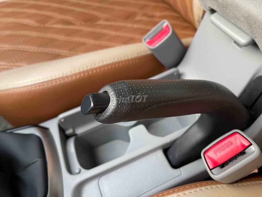 Hyundai Avante 2012 1.6 MT - 74000 km. Mua bán Ô tô tại Thành phố Tuy Hòa Phú Yên được đăng bởi Khoa hình 7