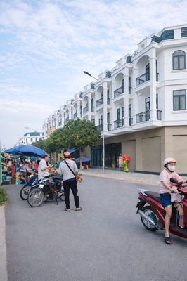 NHÀ MẶT TIỀN KINH DOANH ĐƯỜNG LỚN BÌNH CHUẨN 67 AN PHÚ GIÁ CHỈ 4.42 TỶ