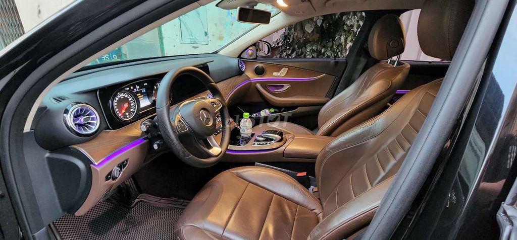 Mer E200 2018 - 79000 km dkld 2019 chính chủ. Mua bán Ô tô tại Quận Bình Tân Tp Hồ Chí Minh được đăng bởi Viet Trung hình 6