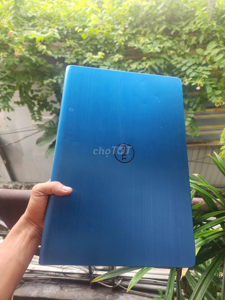 Dell Inspiron 15 i5-5300 15.6 inch 4GB/120GB SSD Like New. Mua bán Laptop tại Quận 1 Tp Hồ Chí Minh được đăng bởi Hội Đồ Điện Tử hình 1