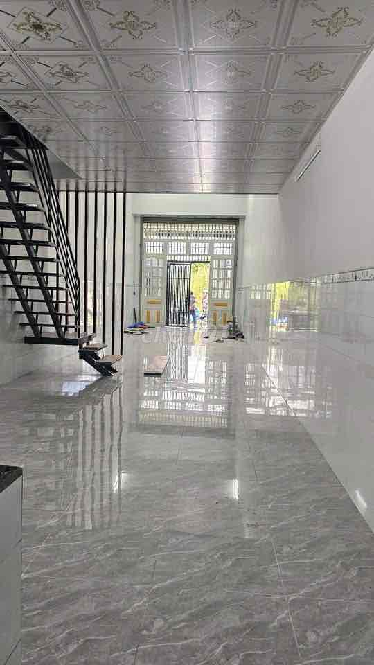 🏠 Cho thuê nhà 4tr/ tháng. CHỐT  DT: 4m x 19m gác lửng  👉 Đường Võ Văn