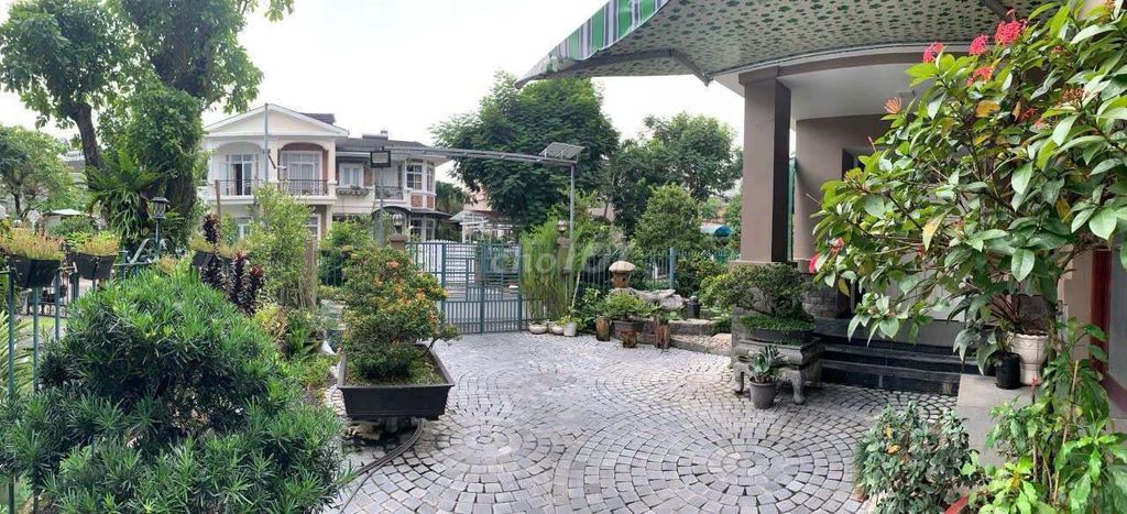 Cho thuê biệt thự đơn lập Hưng Thái 2 Phú Mỹ Hưng Quận 7