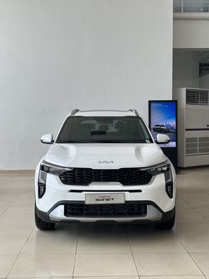 Kia Sonet SUV Trắng 5 chỗ