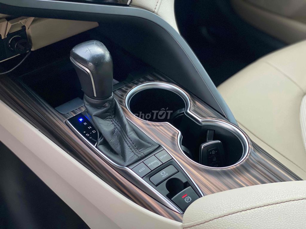 Toyota Camry 2021 2.5Q - 63000 km VAT 100%. Mua bán Ô tô tại Quận Bình Thạnh Tp Hồ Chí Minh được đăng bởi Toyota Sure hình 14