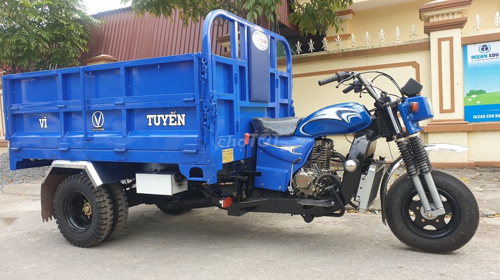 Xe Lôi Ba Gác Bánh Đôi VĨ TUYẾN máy Yinxiang 250cc