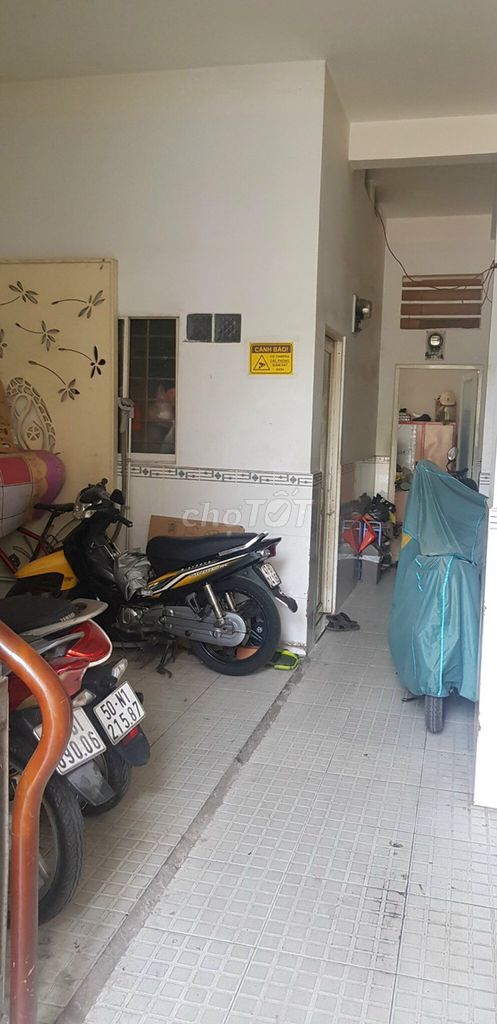 CHÍNH CHỦ - GIÁ BÁN NHANH: 9,8TỶ- NHÀ GÓC 3 TẦNG 179M2 MT 9M