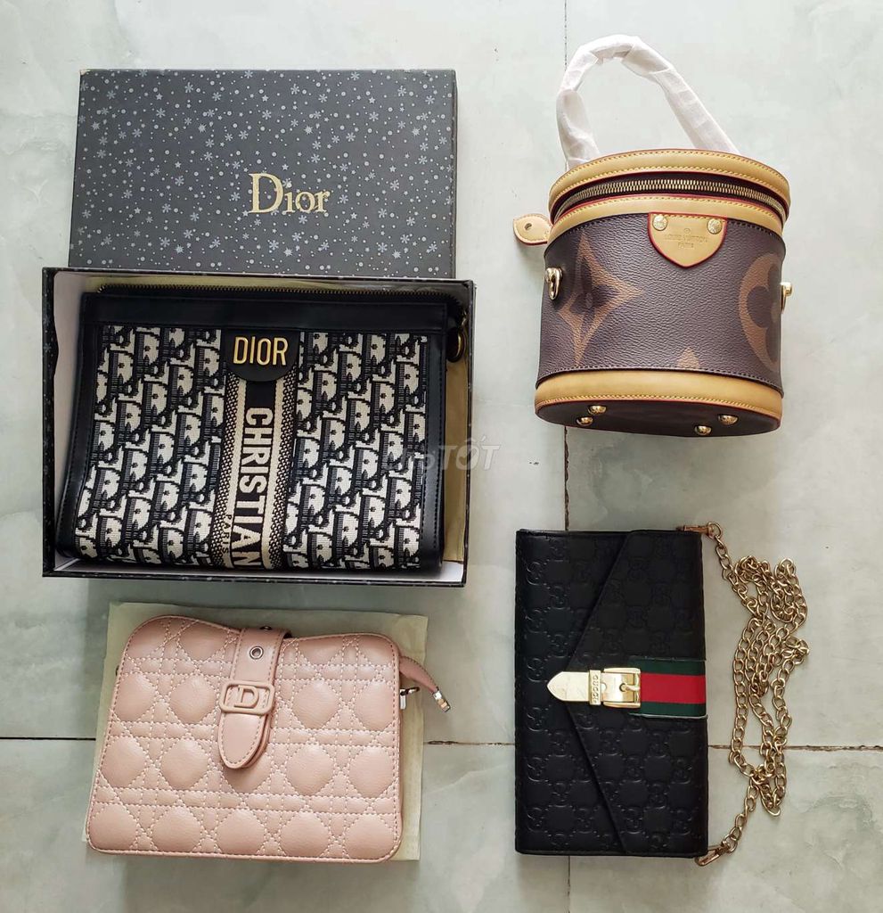 TÚI TRỐNG THỜI TRANG