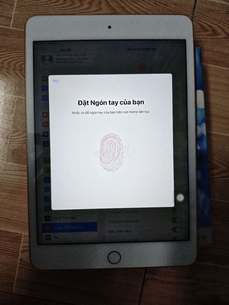Apple iPad Mini 4 Vàng 128GB. Mua bán Máy tính bảng tại Quận 12 Tp Hồ Chí Minh được đăng bởi Sang Nguyen hình 1