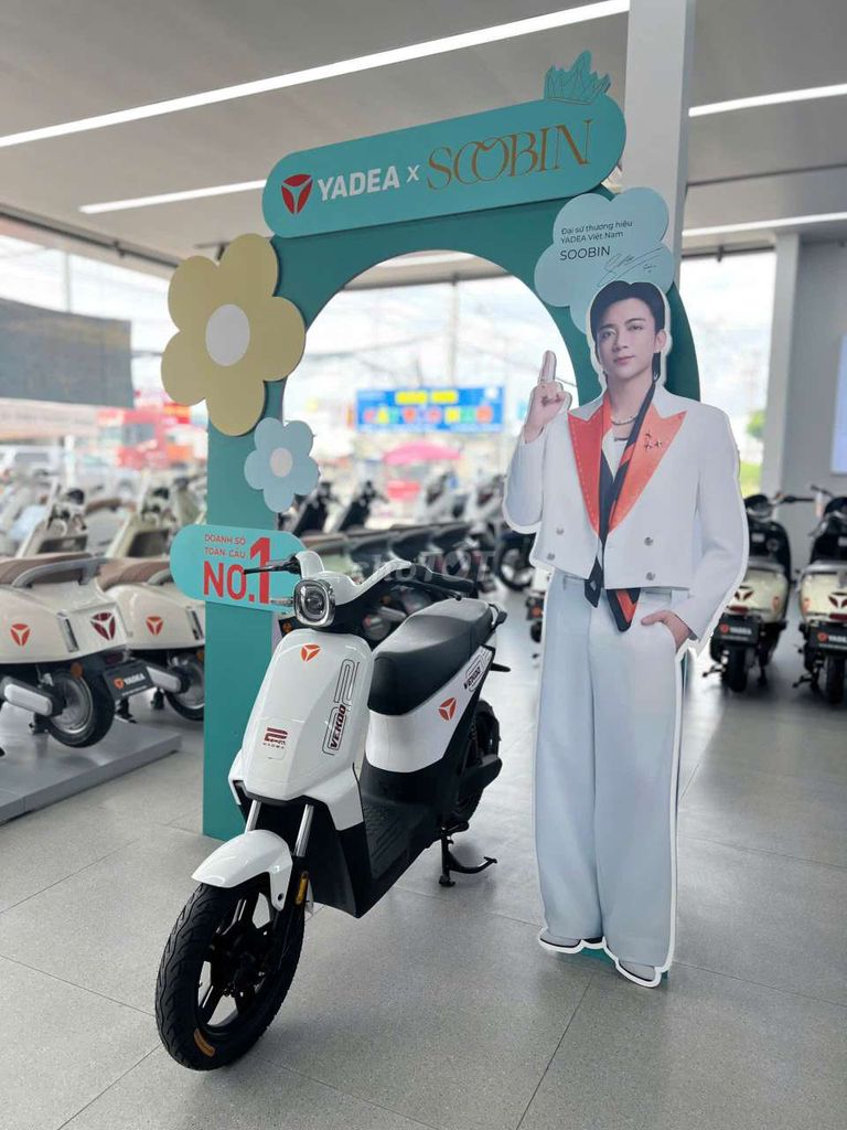 Xe máy điện Yadea VEKOO màu trắng. Mua bán Xe điện tại Huyện Đức Hòa Long An được đăng bởi Yadea Trung Đức Phát  hình 3