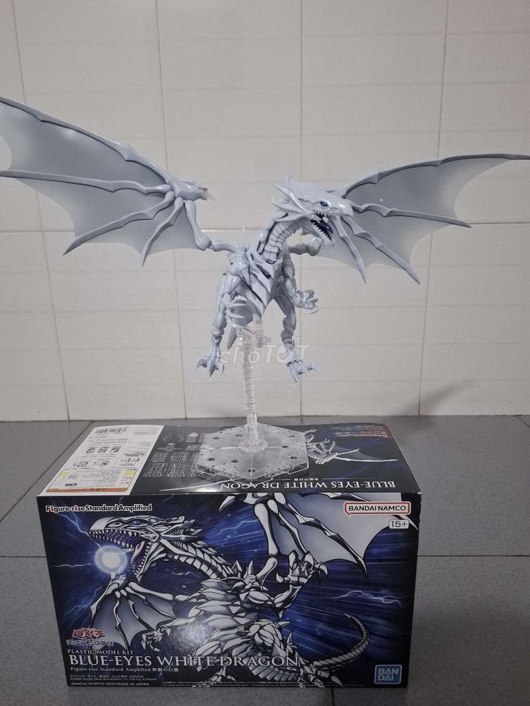 Mô hình Bandai Namco Blue-Eyes White Dragon Trắng