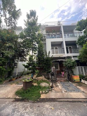 NHÀ COMPOUND MEGA VILLAGE KHANG ĐIỀN - PHÚ HỮU Q9 - FULL NT - 3 TẦNG