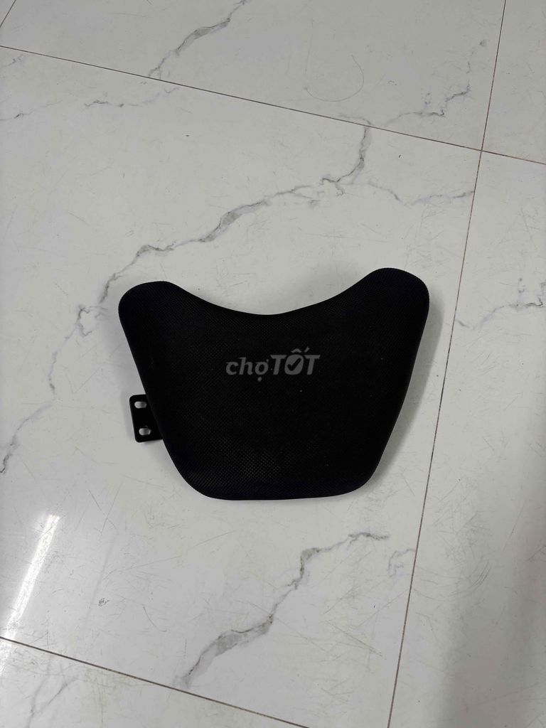 Yên phụ Evo 200. Mua bán Phụ tùng xe tại Huyện Thanh Trì Hà Nội được đăng bởi Vũ Thái Hà hình 1