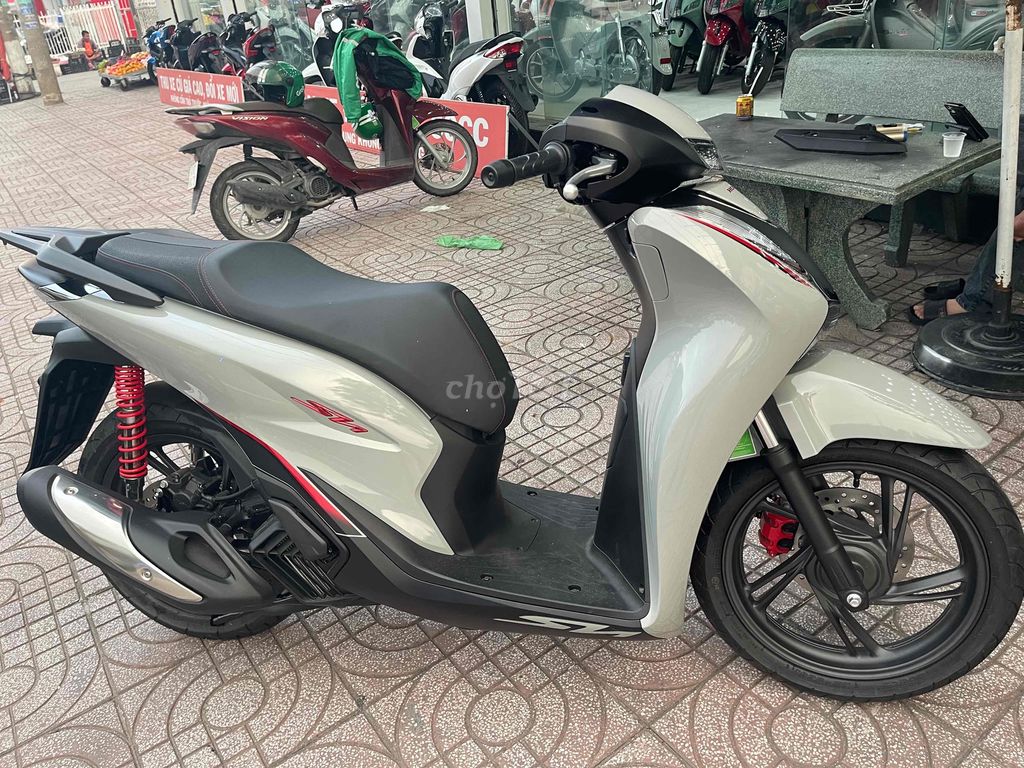 góp. Mua bán Xe máy tại Thị xã Tân Uyên Bình Dương được đăng bởi Trương Cẩm Linh hình 1