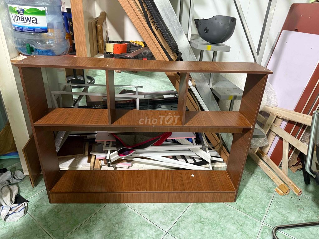 Kệ sách gỗ Nâu thiết kế bên bi. Mua bán Tủ, kệ gia đình tại Quận Bình Tân Tp Hồ Chí Minh được đăng bởi Hao Cr hình 1