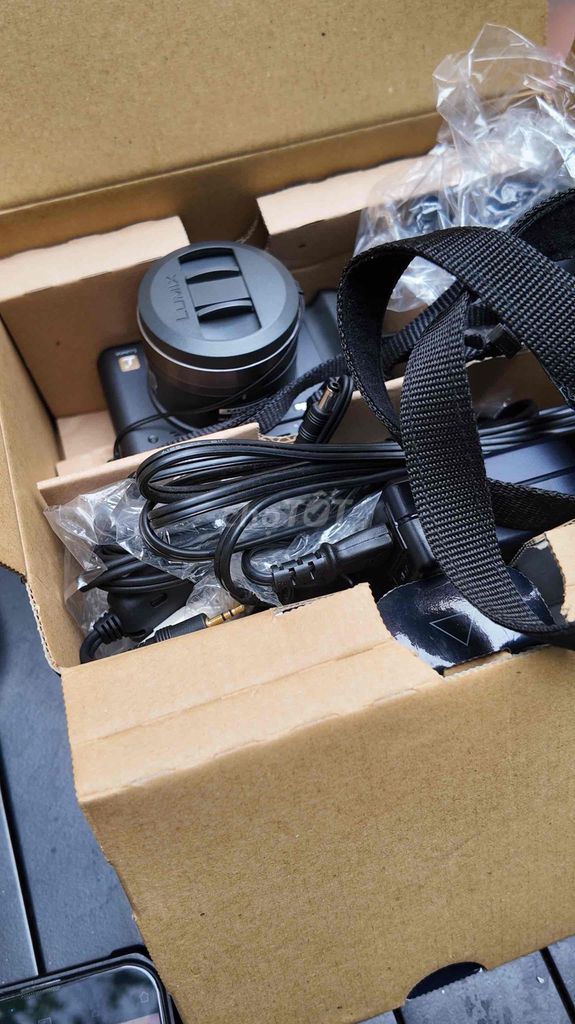 Máy ảnh Panasonic Lumix DMC-FZ1. Mua bán Máy ảnh, Máy quay tại Quận Cầu Giấy Hà Nội được đăng bởi Đỗ Kỷ hình 1