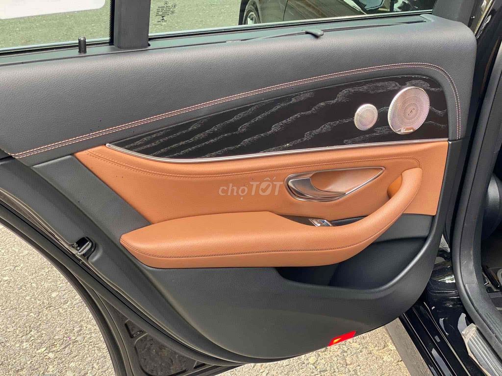 Mercedes Benz E300 AMG sx 2021. Mua bán Ô tô tại Quận 7 Tp Hồ Chí Minh được đăng bởi auto thanh tâm  hình 9
