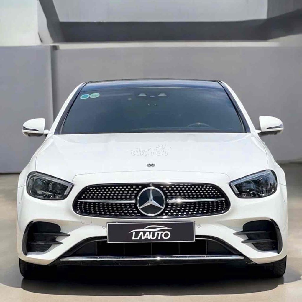 LONGANHAUTO về Mercedes E300 AMG sx2022 siêu đẹp😍