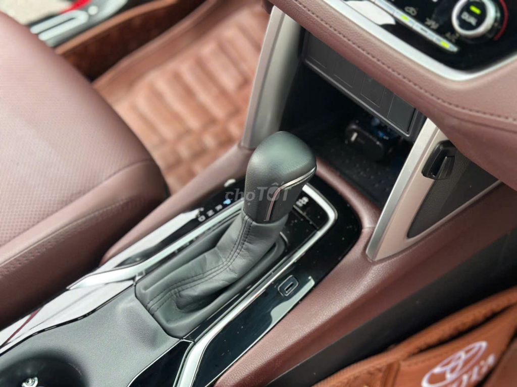 Toyota Corolla Cross 2020 1.8V 18.000 km. Mua bán Ô tô tại Thành phố Thủ Đức Tp Hồ Chí Minh được đăng bởi Bùi Nhu Quỳnh hình 18