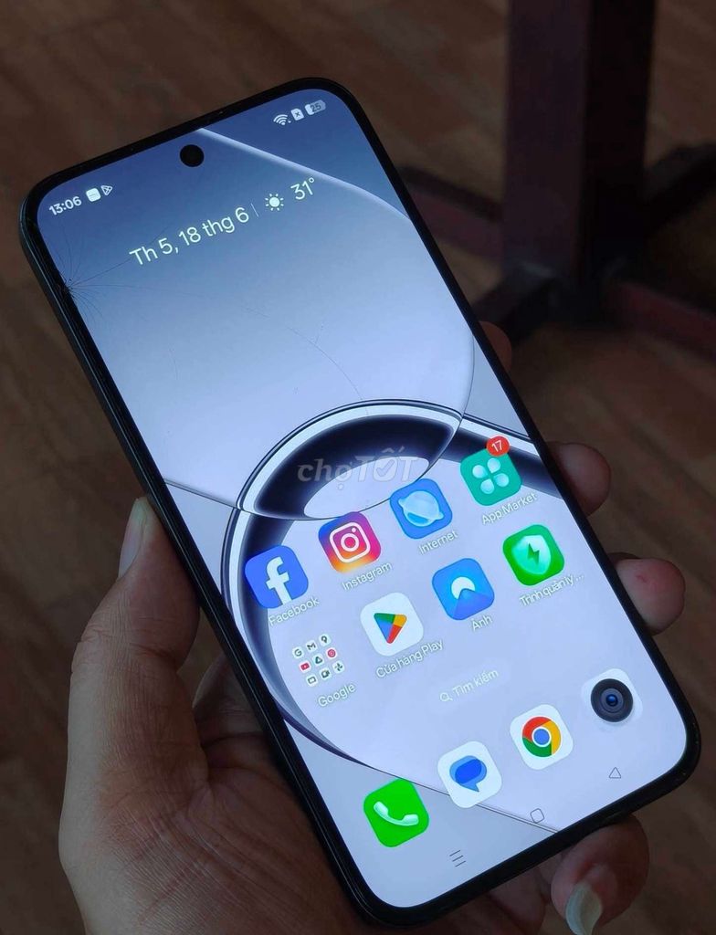 Realme 16 5G Ram 8G/256G chỉ bị nứt kính tí. Mua bán Điện thoại tại Quận Phú Nhuận Tp Hồ Chí Minh được đăng bởi Hiếu hình 1