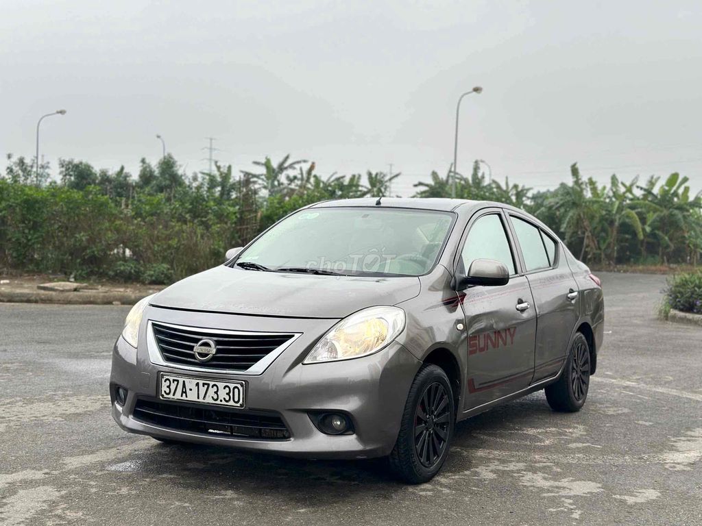 Nissan Sunny 2013 bản đủ. Mua bán Ô tô tại Quận Hà Đông Hà Nội được đăng bởi Ánh Minh hình 1