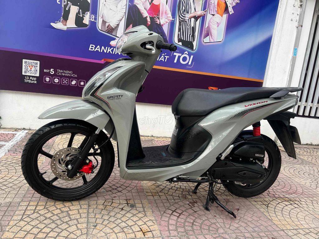 vision chính chủ từ mới cần bán. Mua bán Xe máy tại Quận Hà Đông Hà Nội được đăng bởi tung hình 3