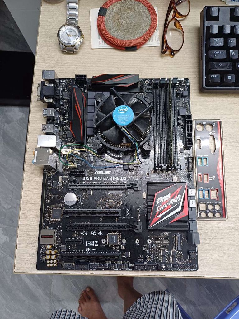 Combo ASUS B150 PRO GAMiNG D3 + i5 6500 + Ram 8GB