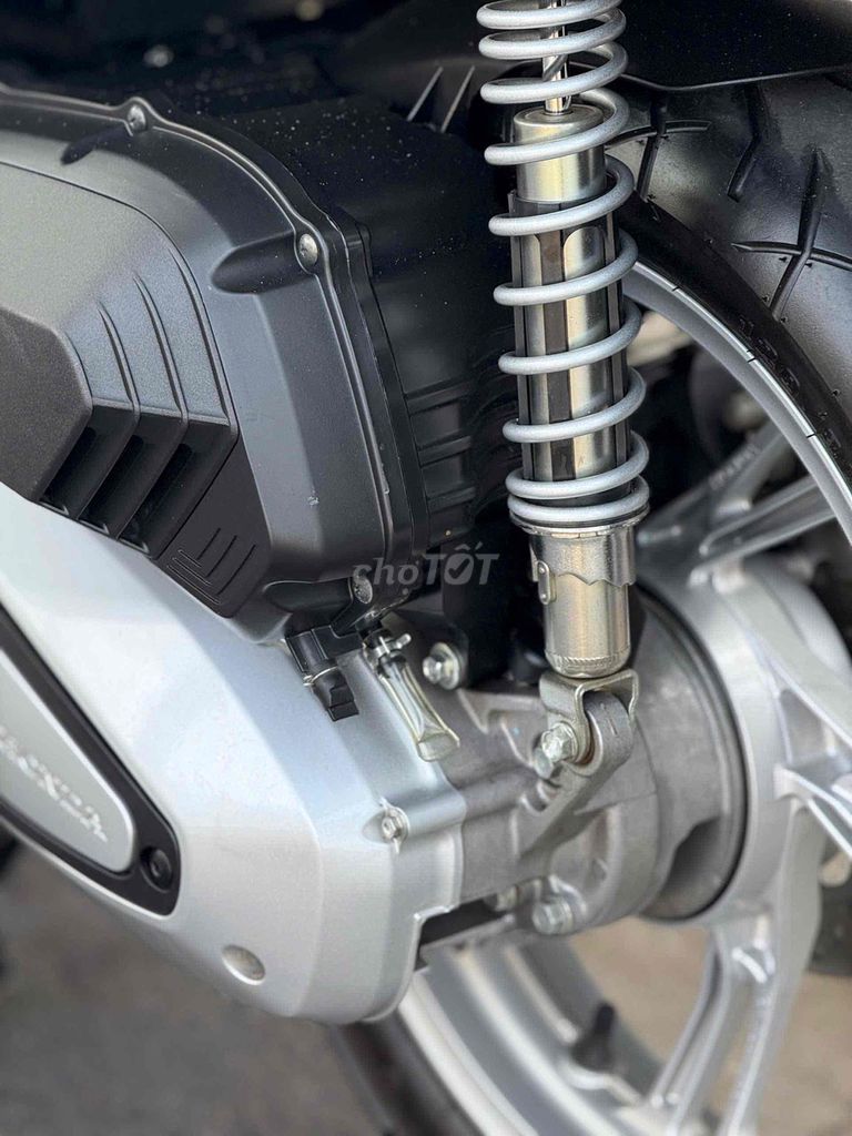 SH 160i 2024 TRẮNG LƯỚT ( CÓ ĐỔI XE GÓP ). Mua bán Xe máy tại Thành phố Thủ Đức Tp Hồ Chí Minh được đăng bởi Vũ Vũ hình 5