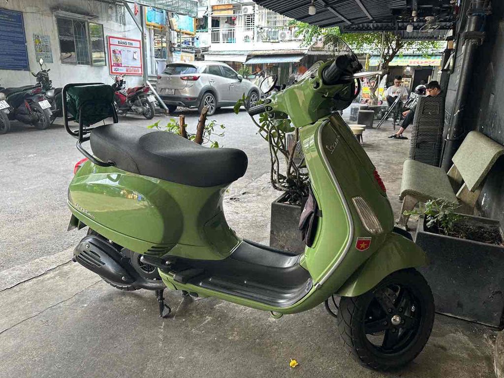 Piaggio Vespa LX 3vie 2013 Xanh lá. Mua bán Xe máy tại Quận 3 Tp Hồ Chí Minh được đăng bởi Trần văn trưởng hình 5
