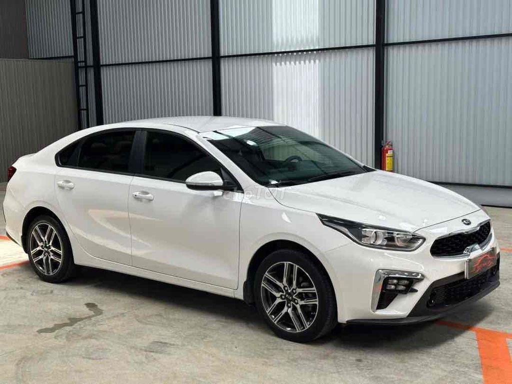 Kia Cerato 2021 1.6 AT Deluxe - 46000 km. Mua bán Ô tô tại Thành phố Buôn Ma Thuột Đắk Lắk được đăng bởi Hiếu Đắk Lắk hình 3