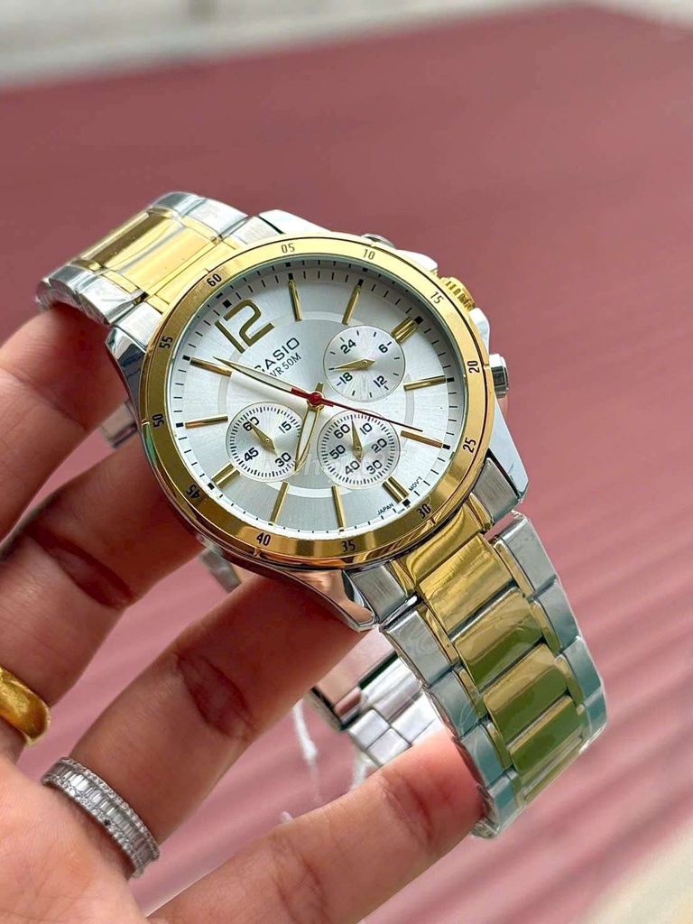 Đồng hồ Casio Nam Vàng Bạc 41mm. Mua bán Đồng hồ tại Huyện Thanh Oai Hà Nội được đăng bởi ĐỒNG HỒ NƯỚC HOA hình 1