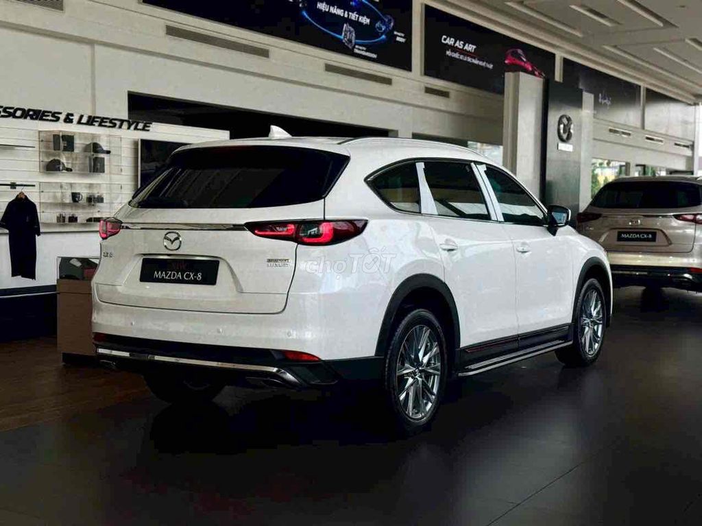 Mazda Cx-8 2026 photo 3